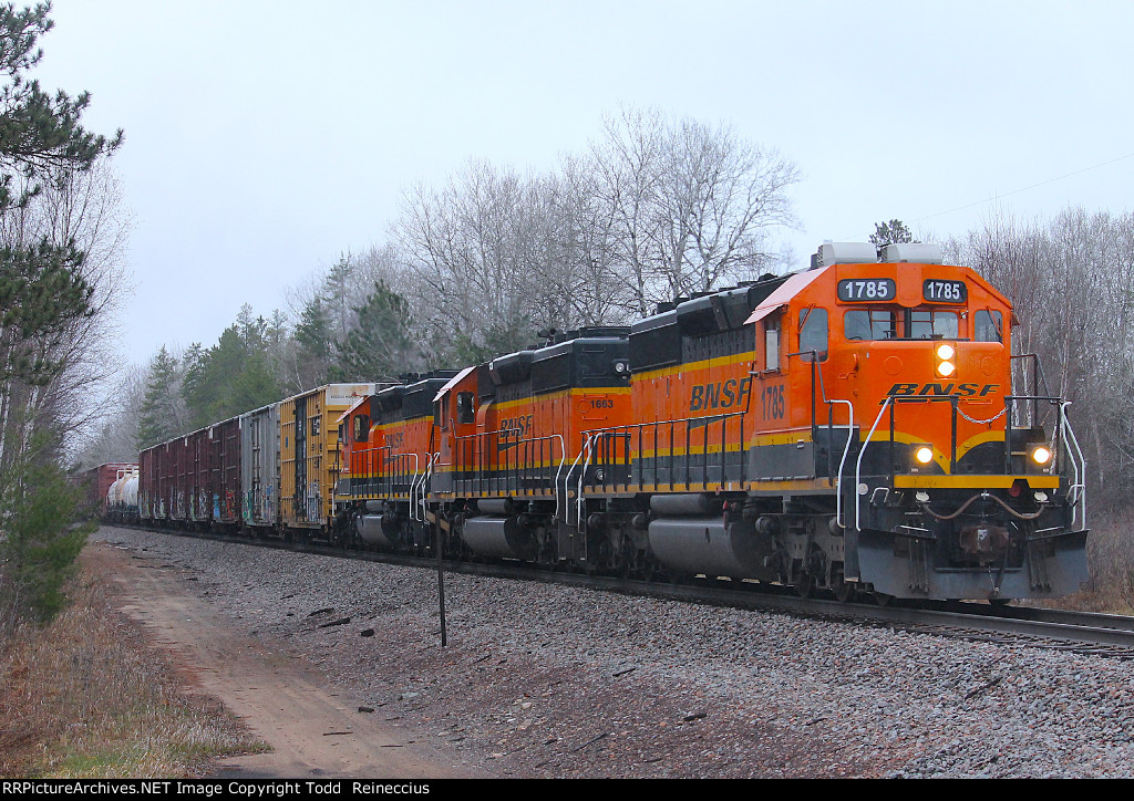 BNSF 1785